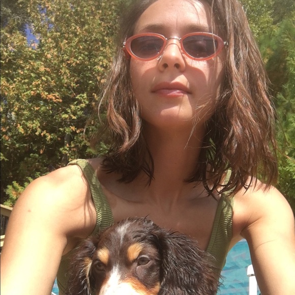 Meet your Posher, Alina - Picture 1 of 1